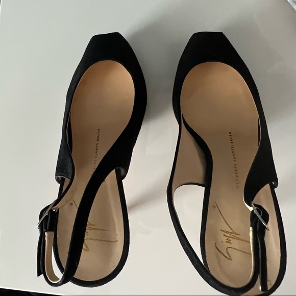 Sharon Suede Slingback Peep-toe Sandal - Picture 9 of 14